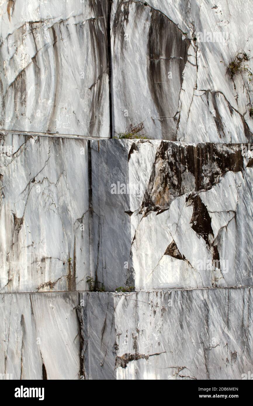 Las Canteras de Mármol - Alpes Apuanos , Carrara, Toscana, Italia
