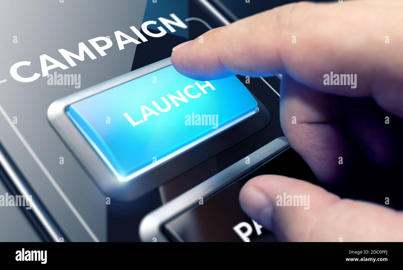 Hombre usando un sistema de campaña pulsando un botón en la interfaz futurista. Concepto de Negocios modernos Foto de stock