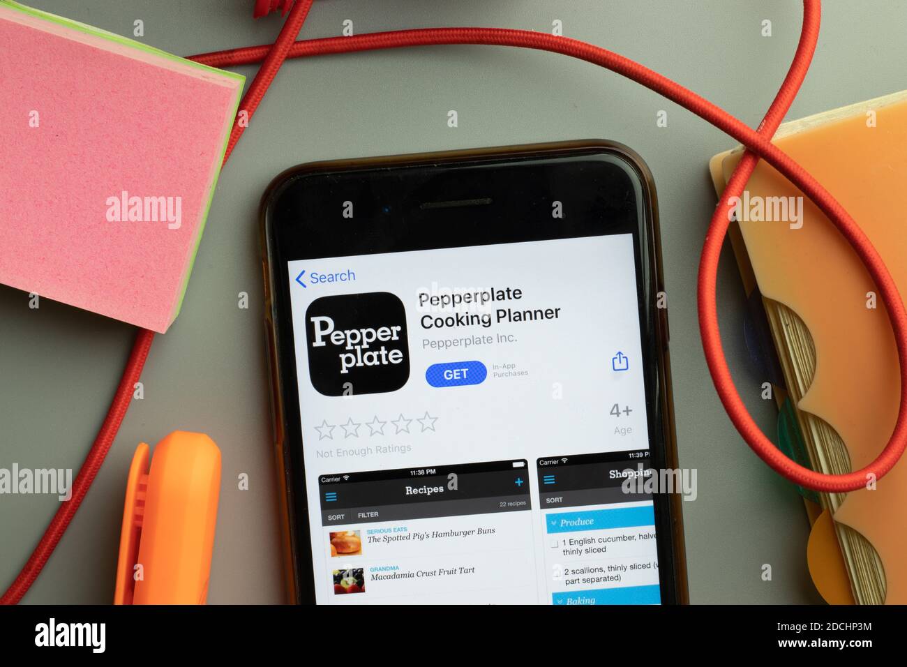 Nueva York, Estados Unidos - 7 de noviembre de 2020: Pepperplate Cooking Planner app store logo on phone screen, ilustrative Editorial. Foto de stock