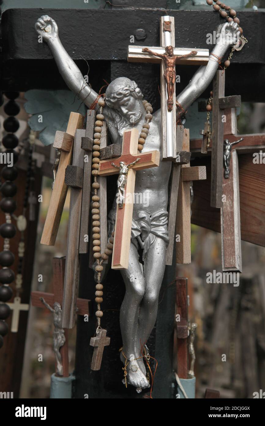 Rosario con jesus cristo crucificado en la cruz fotografías e imágenes de  alta resolución - Alamy