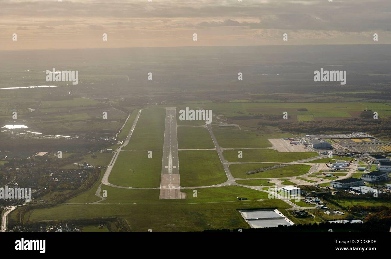 Una fotografía aérea del aeropuerto de Doncaster Robin Hood, al sur de Yorkshire, al norte de Inglaterra, Reino Unido Foto de stock