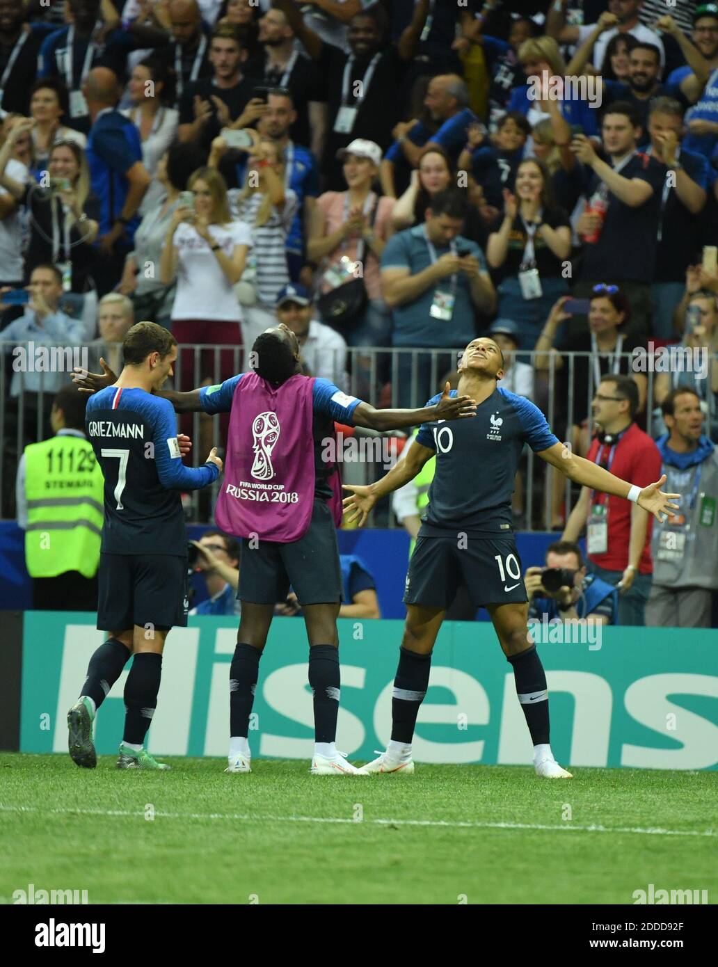 Kylian Mbappe, de Francia, celebra el marcador durante el partido de fútbol  final de la Copa Mundial de la FIFA 2018 Francia contra Croacia en el  estadio Luzhniki de Moscú, Rusia, el