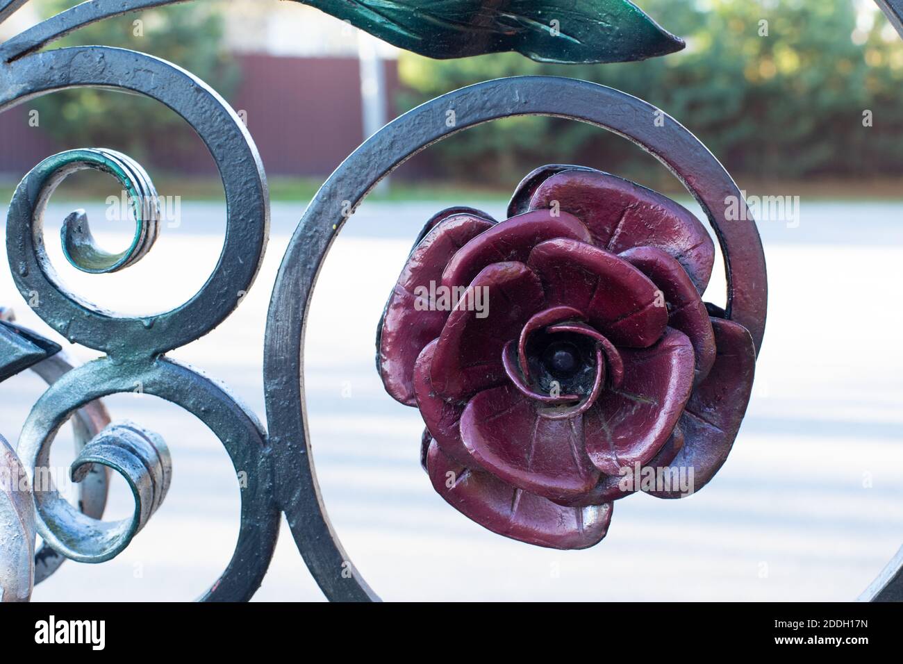 Flor de hierro fotografías e imágenes de alta resolución - Alamy