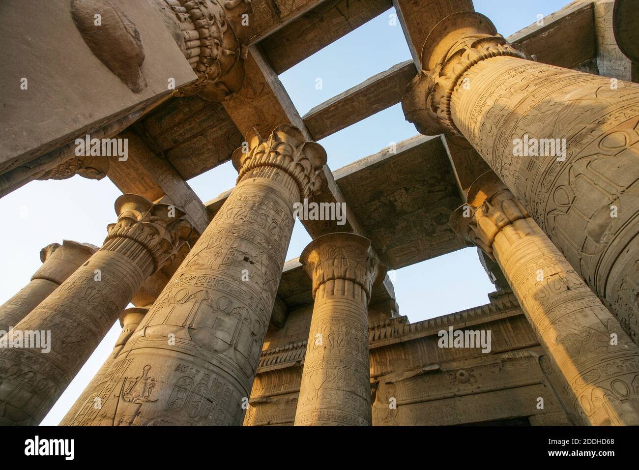 TEMPLO DE KOM OMBO, EGIPTO Fotografía de stock - Alamy