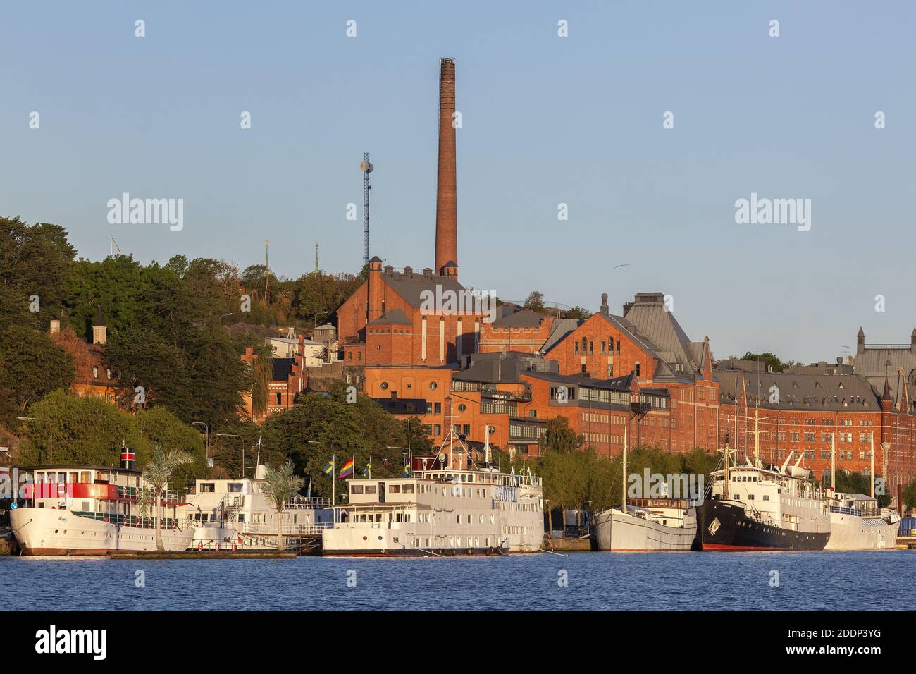 Geografía / viajes, Suecia, Estocolmo, hotel flotante en Soedermalm, Estocolmo, Stockholms laen, Sur, Derechos adicionales-liquidación-Info-no-disponible Foto de stock