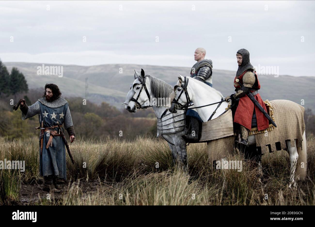 TAYLOR-JOHNSON,SPRUELL,HOWLE, OUTLAW KING, 2018 © NETFLIX Foto de stock