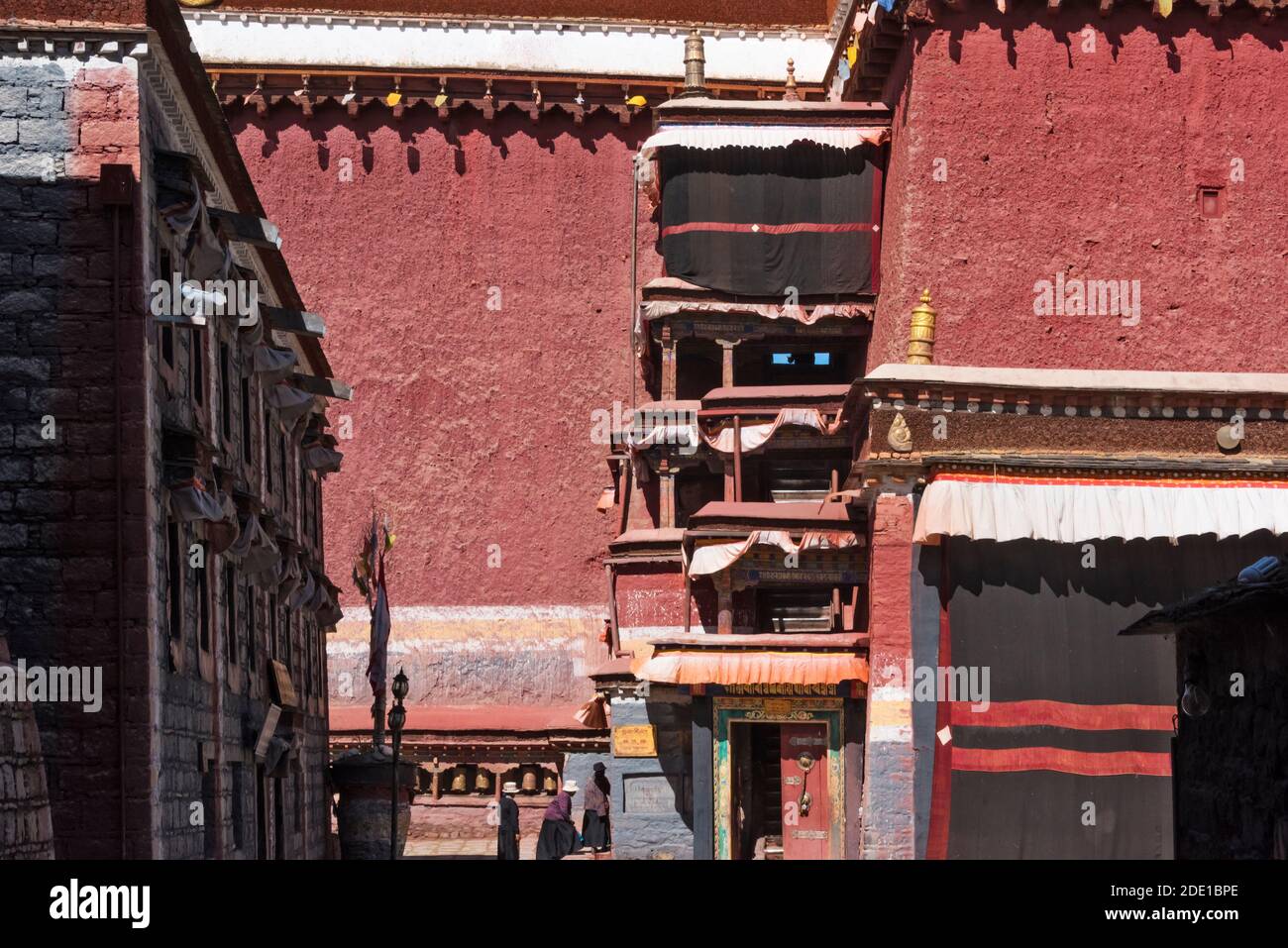 Monasterio sakya, Prefectura de Shigatse, Tíbet, China Foto de stock