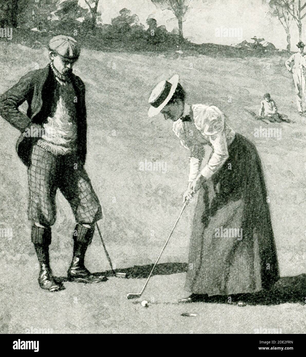 Esta ilustración de 1897 muestra a un hombre y una mujer en el verde - jugando al golf. Foto de stock