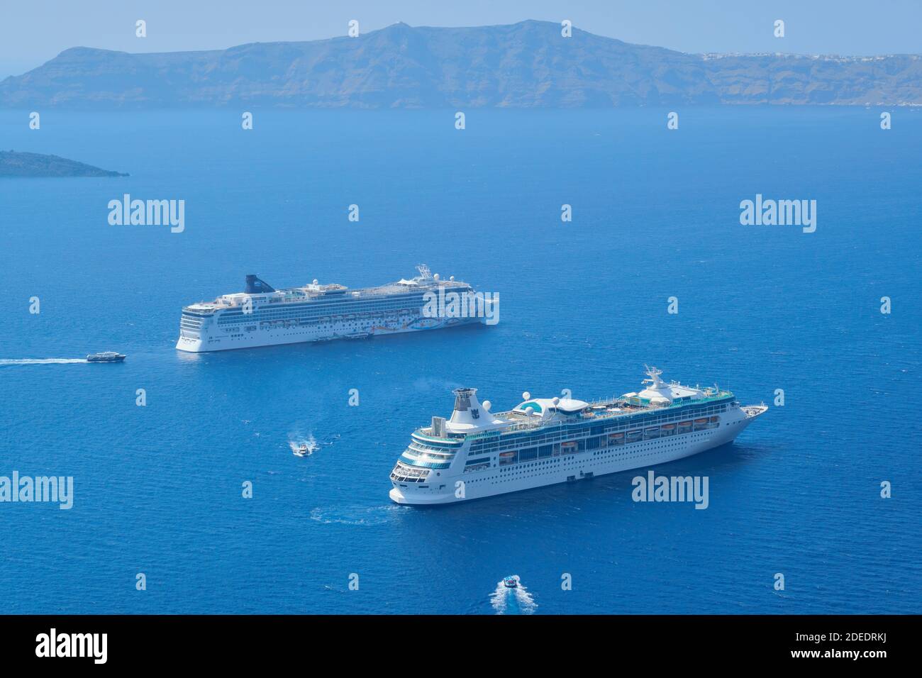 Isla de Santorini en Grecia, Cruceros en el Egeo de Grecia de stock - Alamy