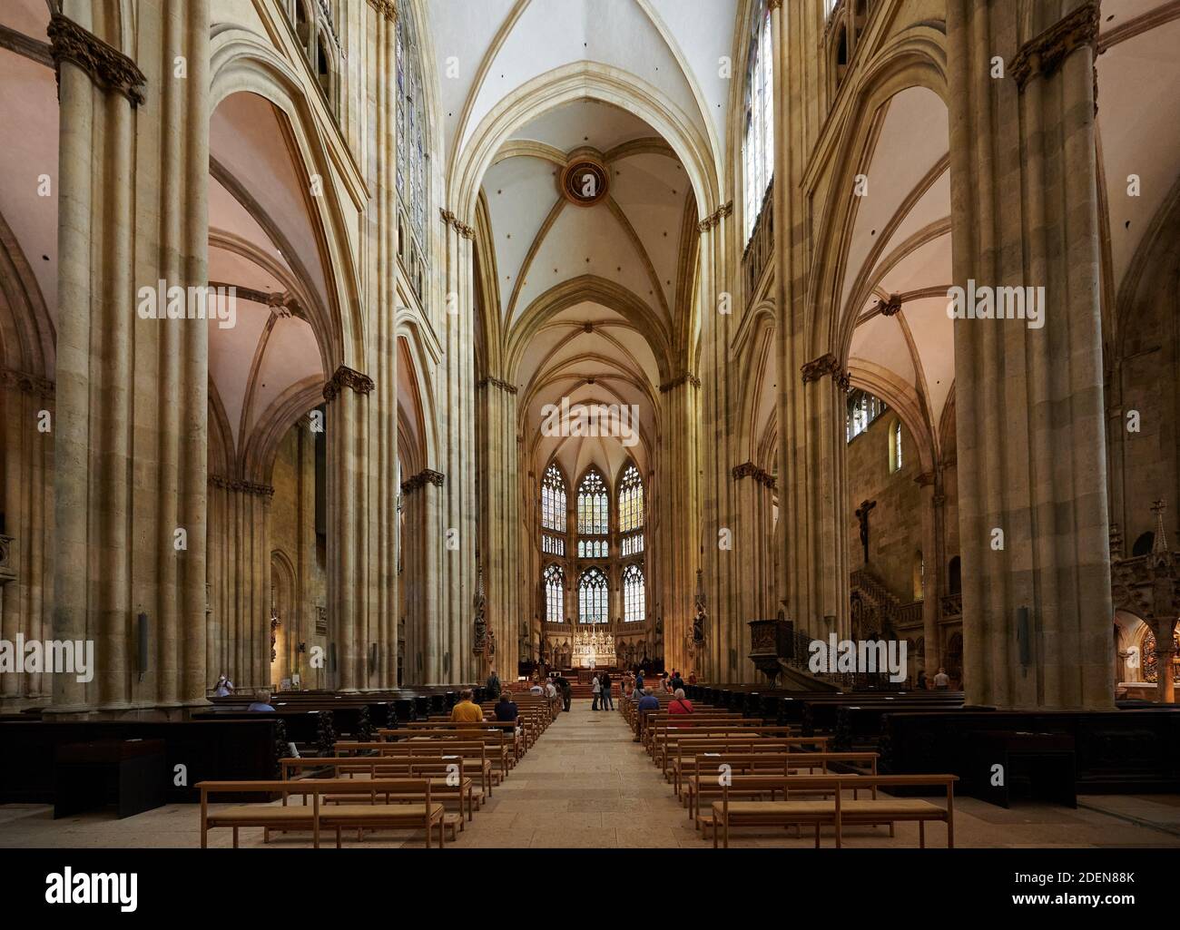 Foto interior de la catedral de San Pedro, Regensburg, Baviera, Alemania Foto de stock