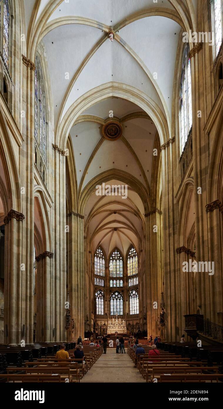 Foto interior de la catedral de San Pedro, Regensburg, Baviera, Alemania Foto de stock