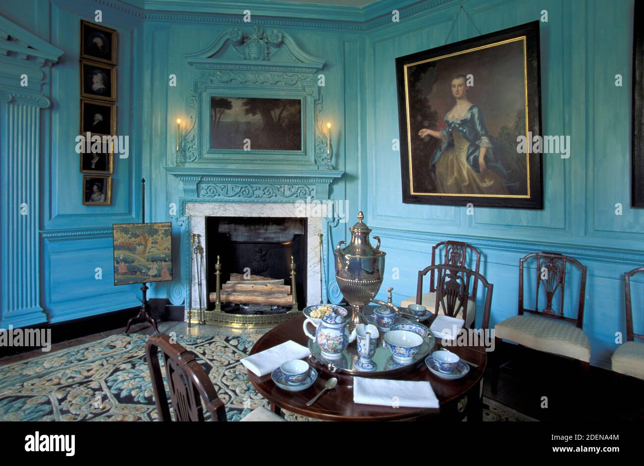 Estados Unidos, Costa este, Virginia, Mount Vernon, George Washington  Plantation, comedor Fotografía de stock - Alamy