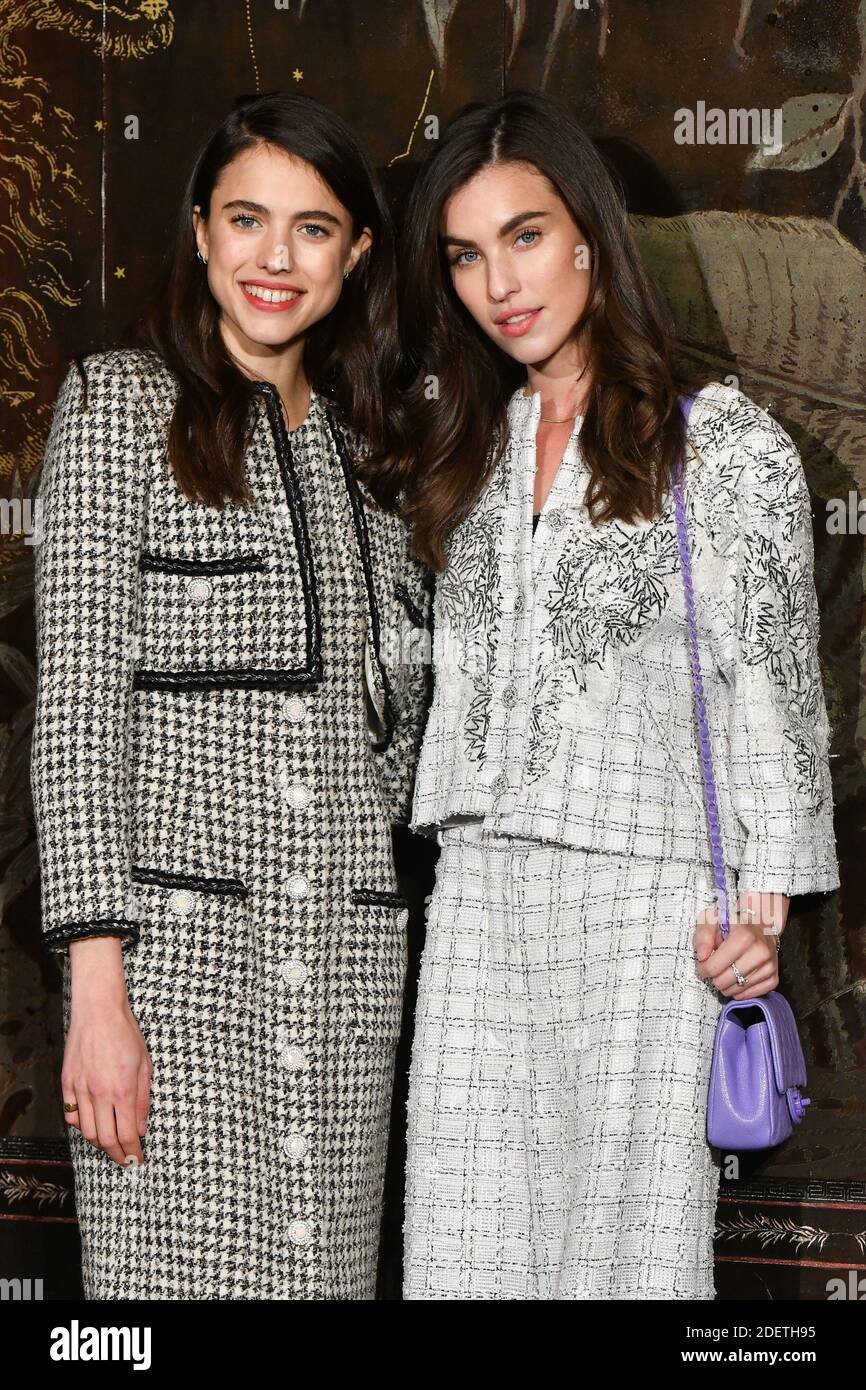 Margaret Qualley y Rainey Qualley asisten a la fotocelda de la