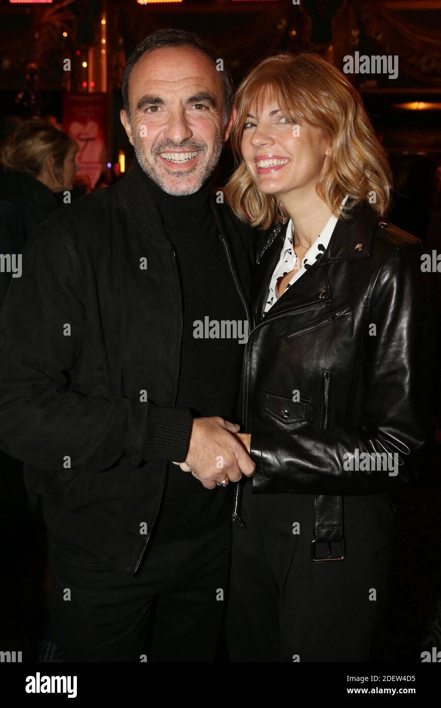 Nikos Aliagas et sa femme Tina Grigoriou lors de la Générale de Presse du  Spectacle de Marc Lavoine & Fabrice Aboulker 'LES SOULIERS ROUGES' a Paris,  France, le 04 Février 2020. Foto