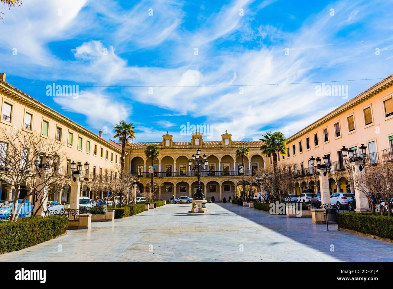 Plaza de las Palomas, también llamada Plaza de la constitución. Guadix,  Granada, Andalucía, España, Europa Fotografía de stock - Alamy