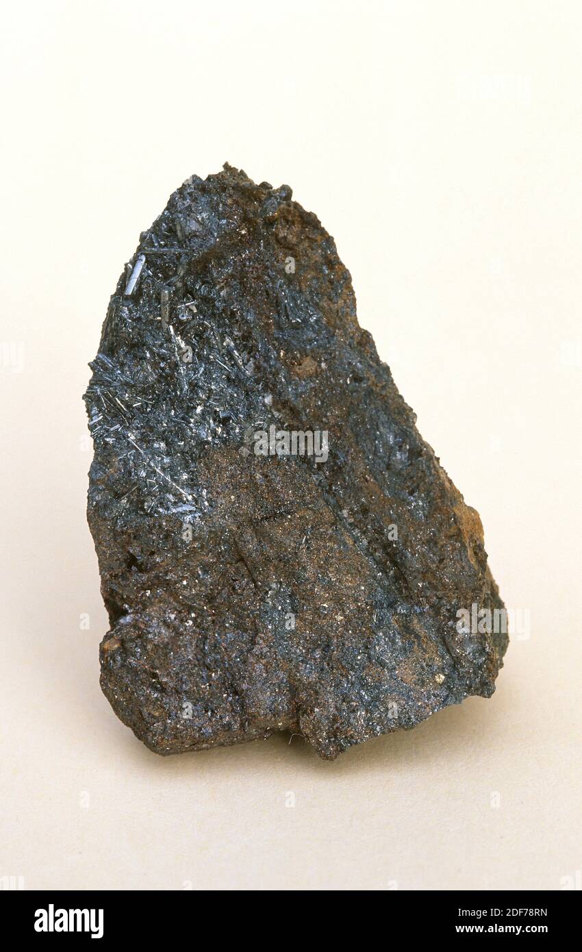 La wurtzita es un mineral de sulfuro de hierro zinc. Muestra Fotografía de  stock - Alamy