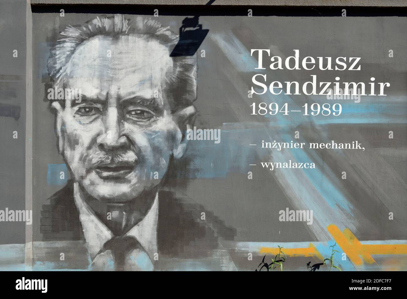 Polonia, Pomerania Occidental, Szczecin, Zygmunta Chmielewskiego Street, famosos murales de la personalidad polaca, aquí Tadeusz Sendzimir Foto de stock