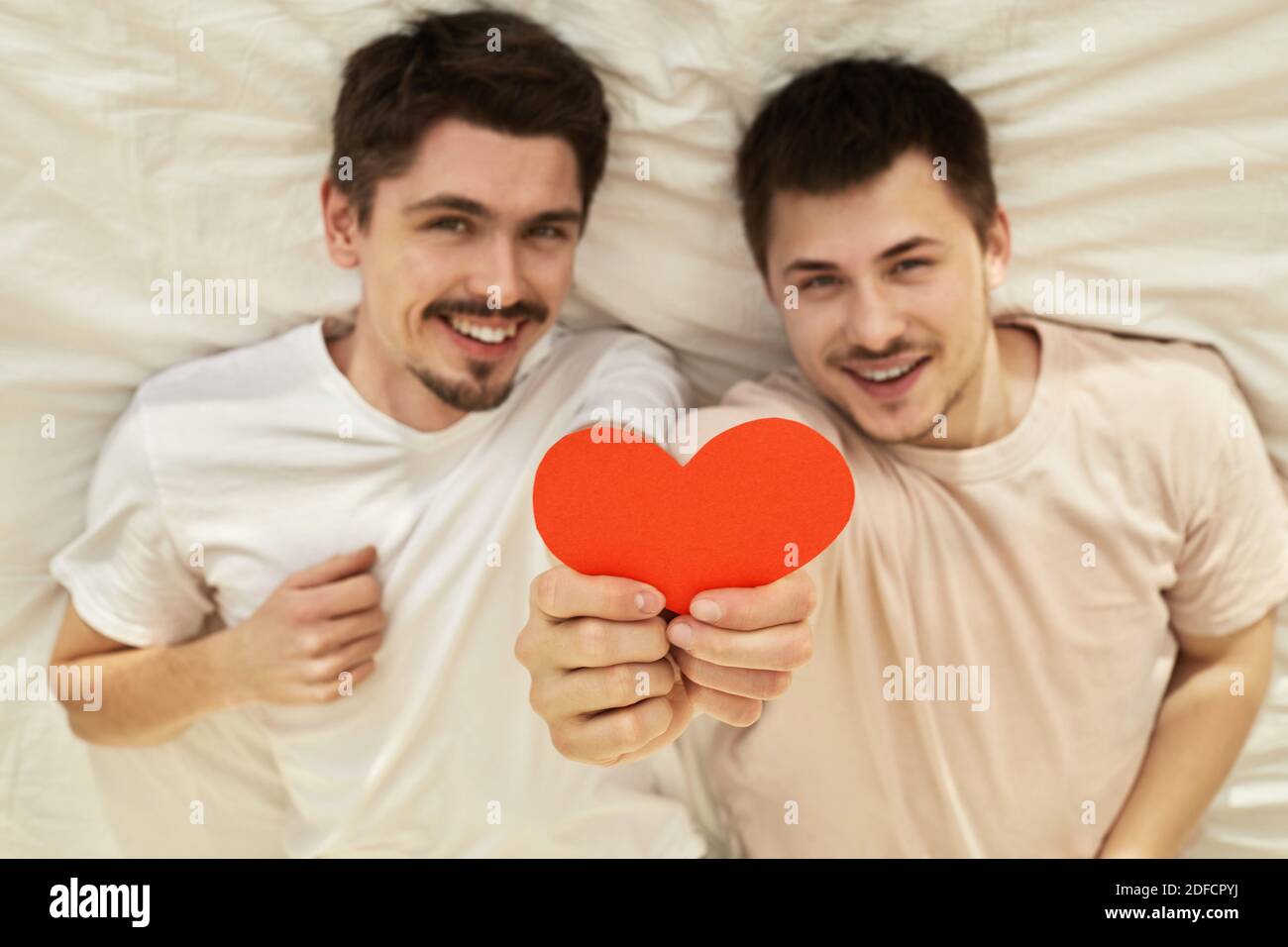 Día de san valentín gay fotografías e imágenes de alta resolución - Alamy