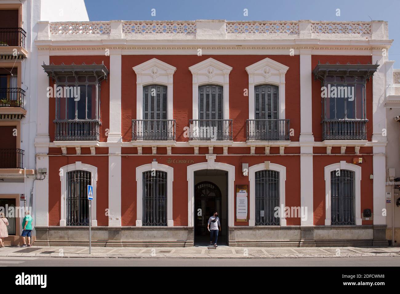 El edificio de correos en Ronda, España Foto de stock