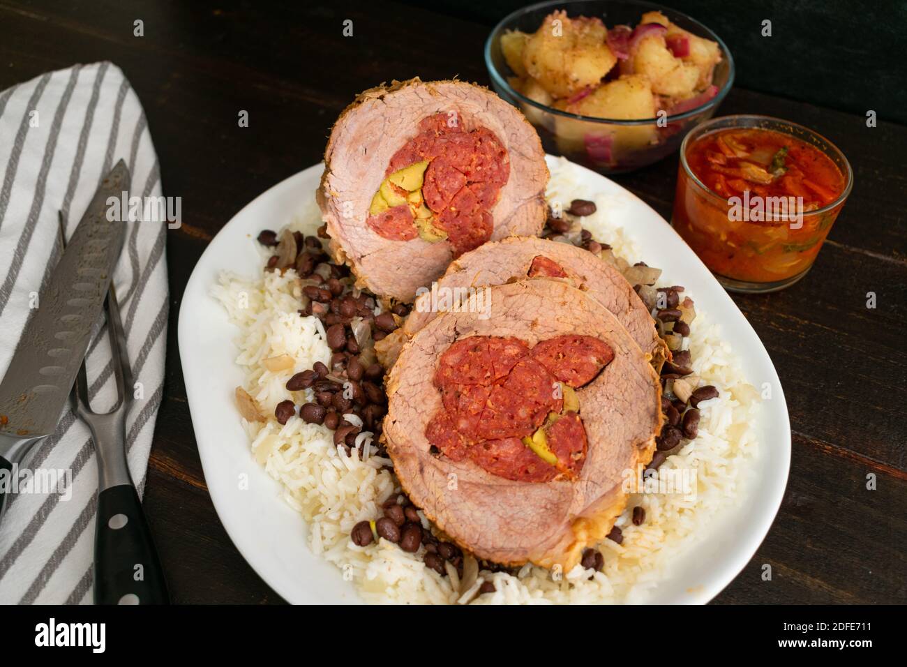 Asado a la olla fotografías e imágenes de alta resolución Alamy