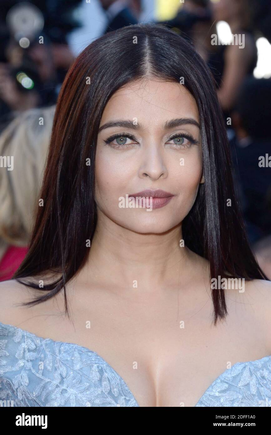 Foto del archivo fechada el 19 de mayo de 2017 de Aishwarya Rai asistiendo  a la Okja Screening como parte del 70o Festival de Cannes en Cannes,  Francia. Aishwarya Rai Bachchan ha