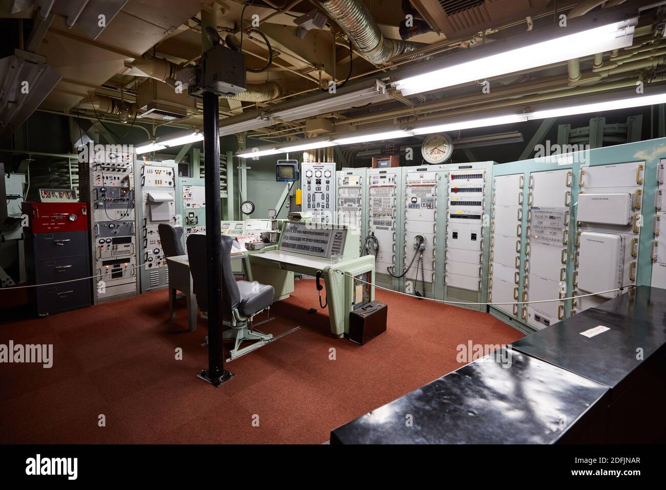 Sala de Control de lanzamiento en el Museo de misiles Titan, Tucson, Arizona Foto de stock