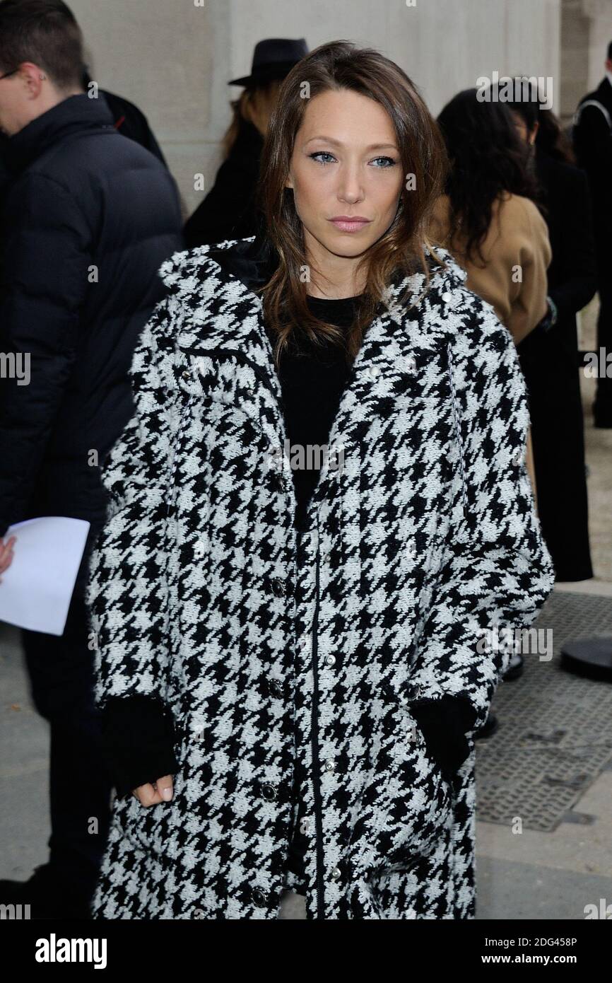 Laura Smet asiste a los espectáculos de primavera de verano 2017 de Chanel Haute Couture como parte de la Semana de la Moda de París el 24 de enero de 2016 en París, Francia. Foto de Aurore Marechal/ABACAPRESS.COM Foto de stock