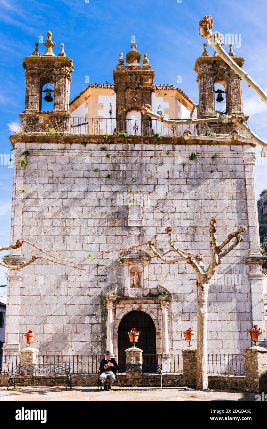 Parroquia de nuestra Señora de la Aurora - nuestra Señora de la Aurora. La iglesia fue construida en el siglo 17. Su sencilla fachada cuenta con Renaissanc Foto de stock