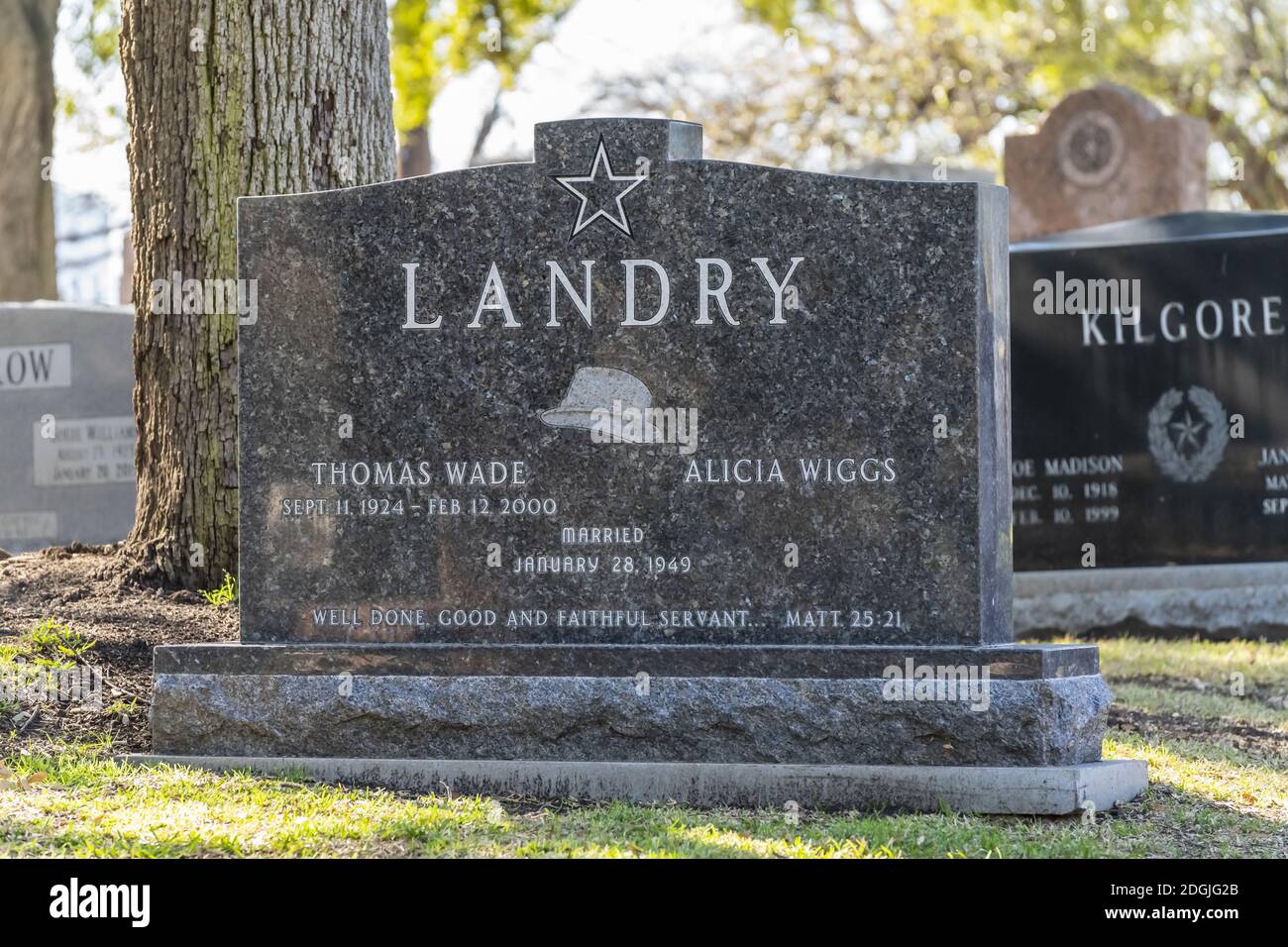 Cenotafio Sitio de Dallas Cowboys entrenador jefe Tom Landry en el Cementerio Estatal de Texas en Austin, Texas Foto de stock
