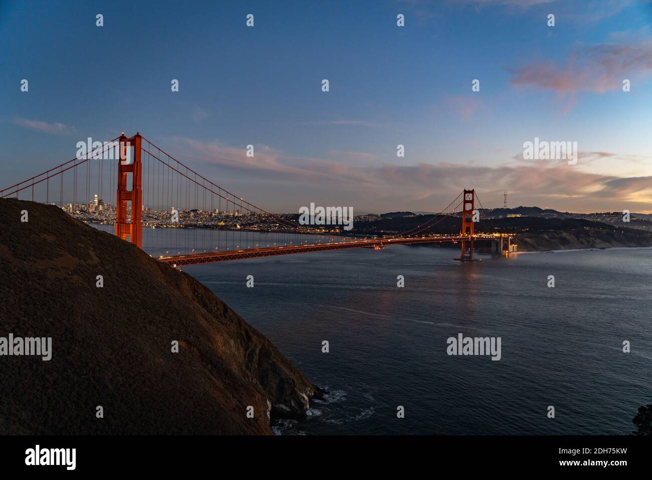 Puente Golden Gate visto desde Marin Headlands Foto de stock
