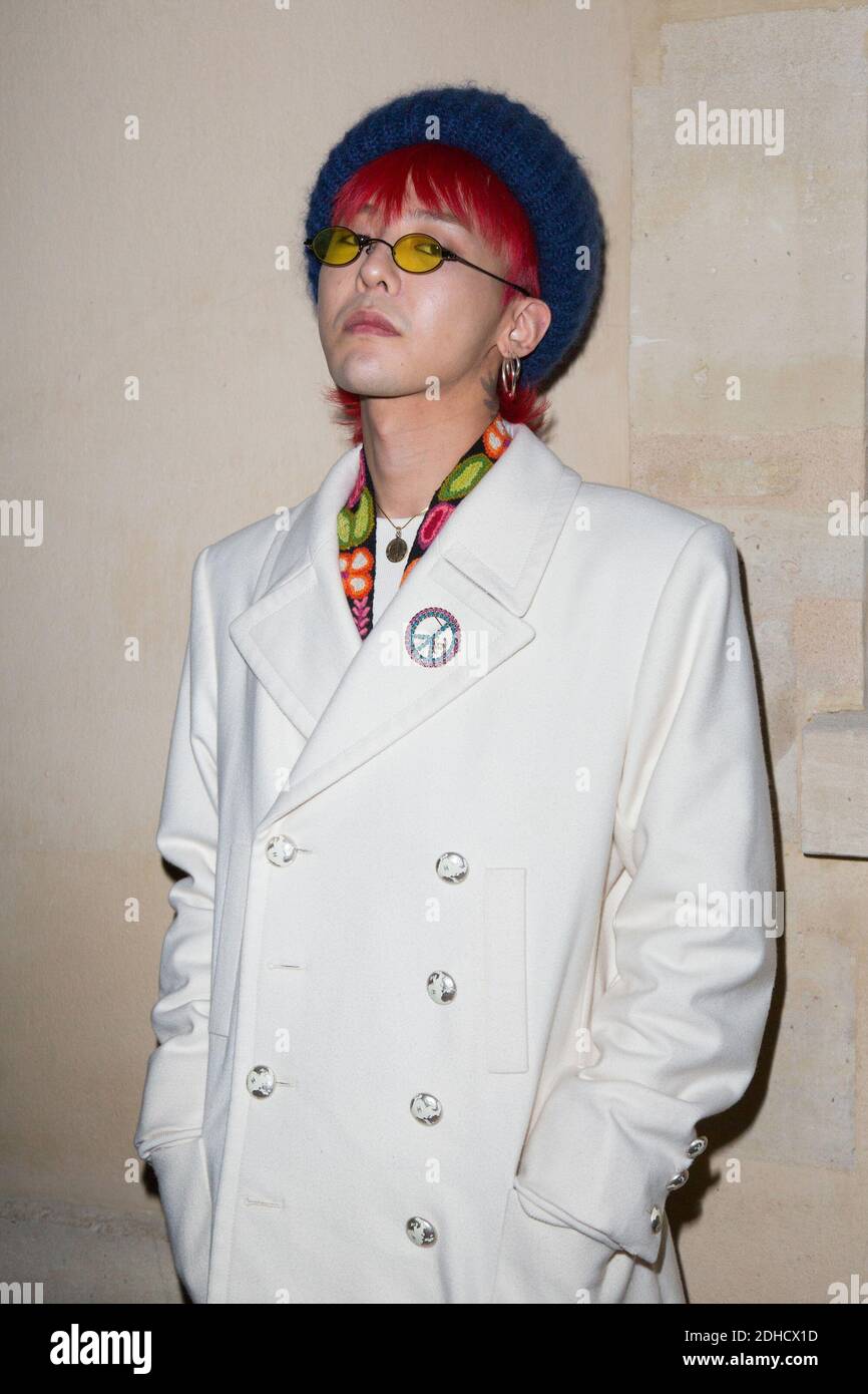 G-Dragon como Kwon Ji-yong llegando el Chanel 'Código Coco' Ver lanzamiento  Fiesta como parte de la Semana de la Moda de París Womenswear Primavera/Verano  2018 el 3 de octubre de 2017 en