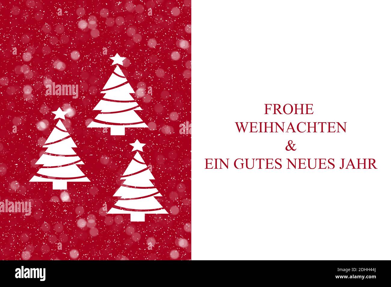 Fondo rojo con árboles de Navidad y deseo alemán Foto de stock