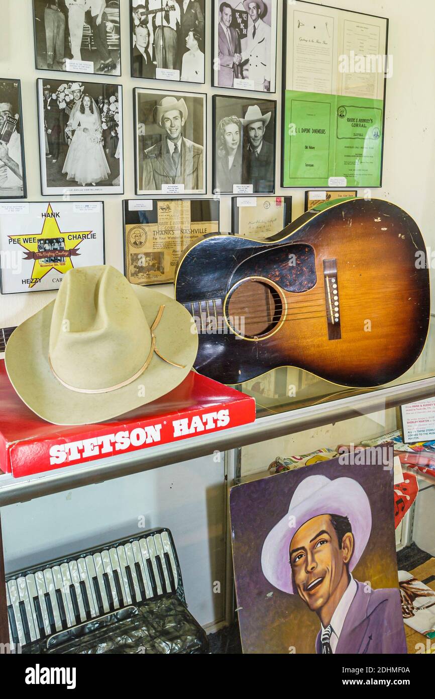 Alabama Georgiana Hank Williams Senior Boyhood Home & Museum, cantante de música country compositora dentro de la colección de exposiciones de objetos de interior Foto de stock