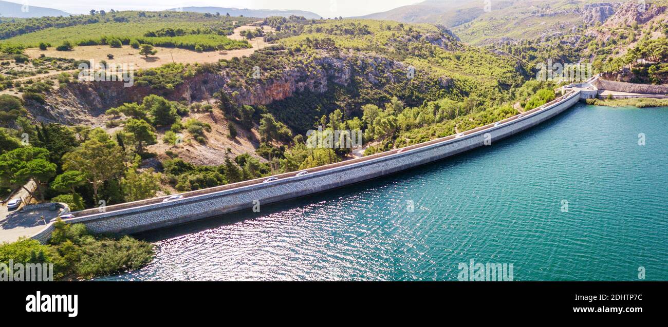 Vista de la presa del lago Marathon Foto de stock