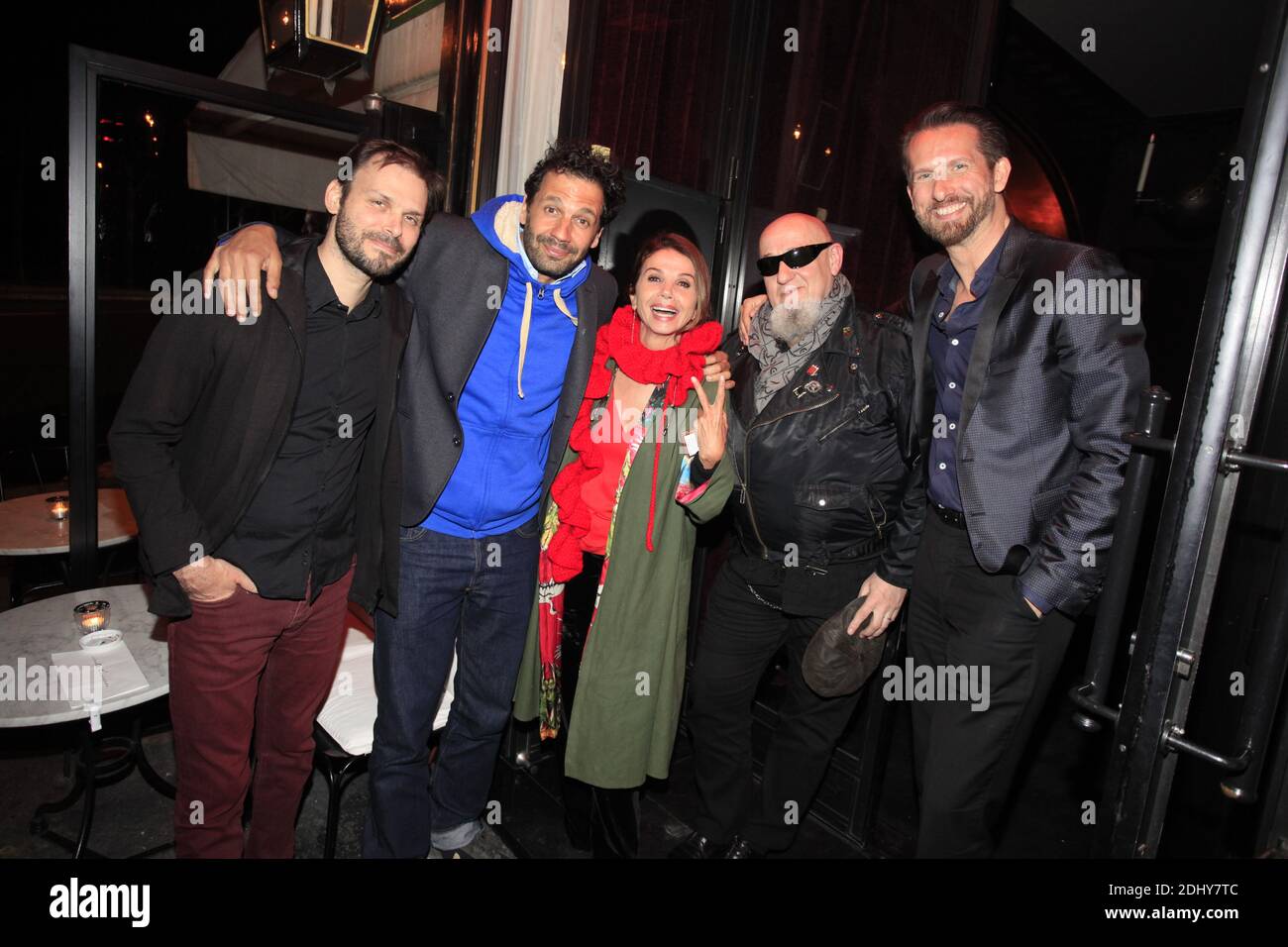 Exclusif Mehdi Nebbou Victoria Abril Et Son Compagnon Nicolas Charlelie Couture Et Sam Bobino Lors Du Diner D Aniversaire De Sam Bobino Au Restaurant L Esplanade A Paris Francia Le 31 Marte 16