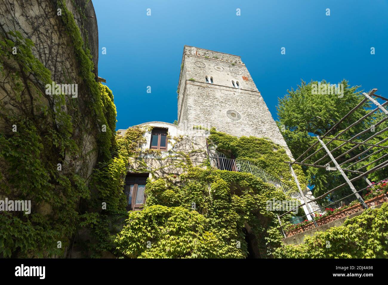 Fantástica vista de la costa de Amalfi. Ravello, Italia Foto de stock