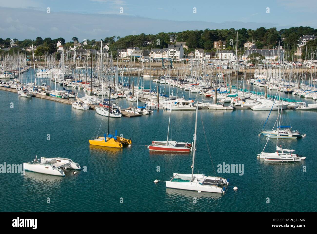 Frankreich, Bretagne, Morbihan, La TrinitÈ-sur-Mer, Hafen Foto de stock