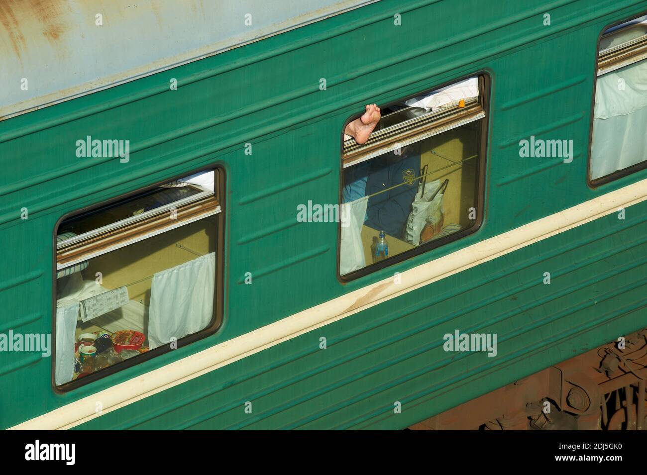 Rusia, Siberia, Omsk, estación de ferrocarril, en el sendero de Transiberiano Foto de stock