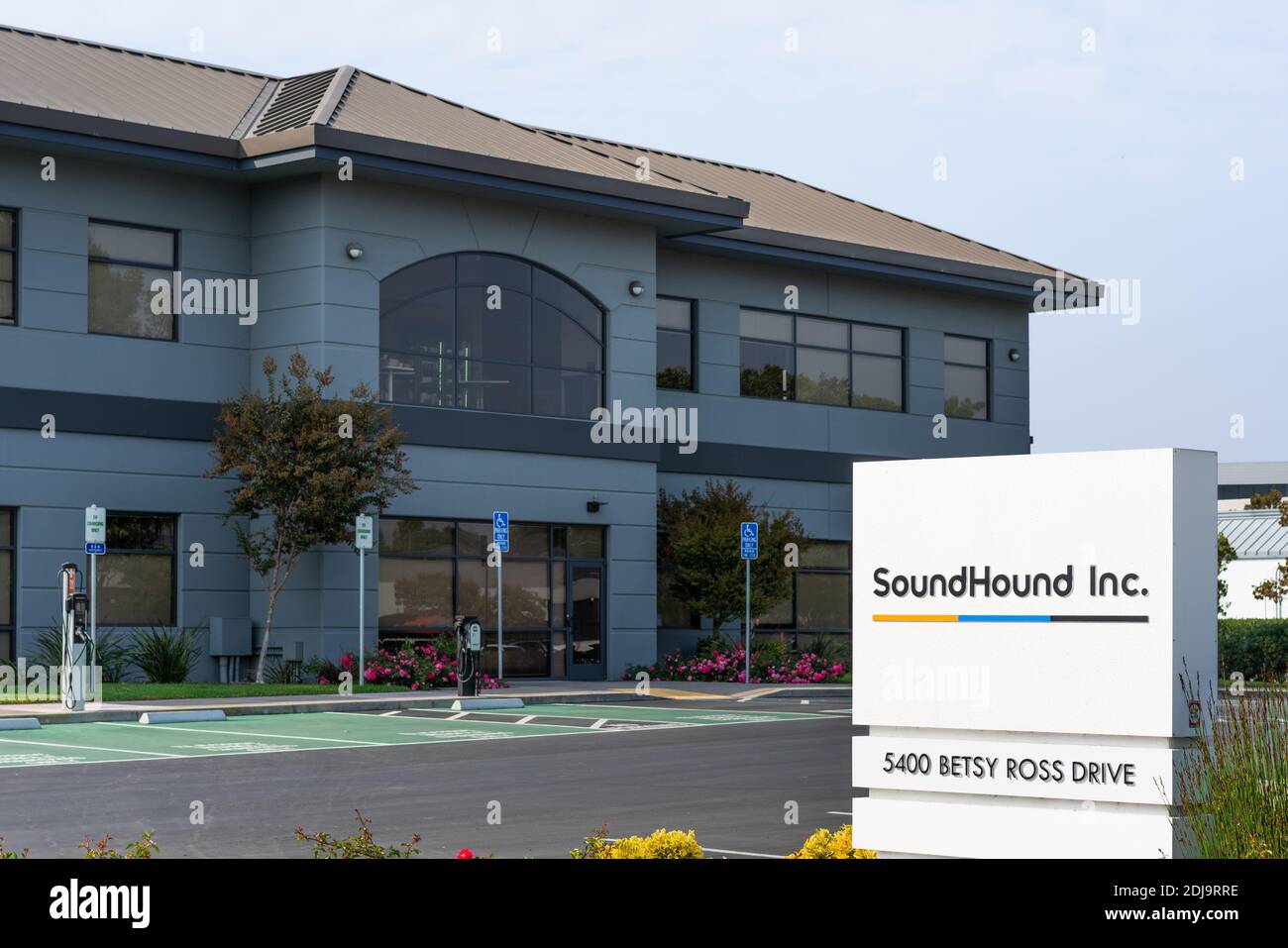 Oct 8, 2020 Santa Clara / CA / USA - Soundsabon Inc sede en Silicon Valley; SoundHound Inc. Es un reconocimiento de audio y voz Foto de stock