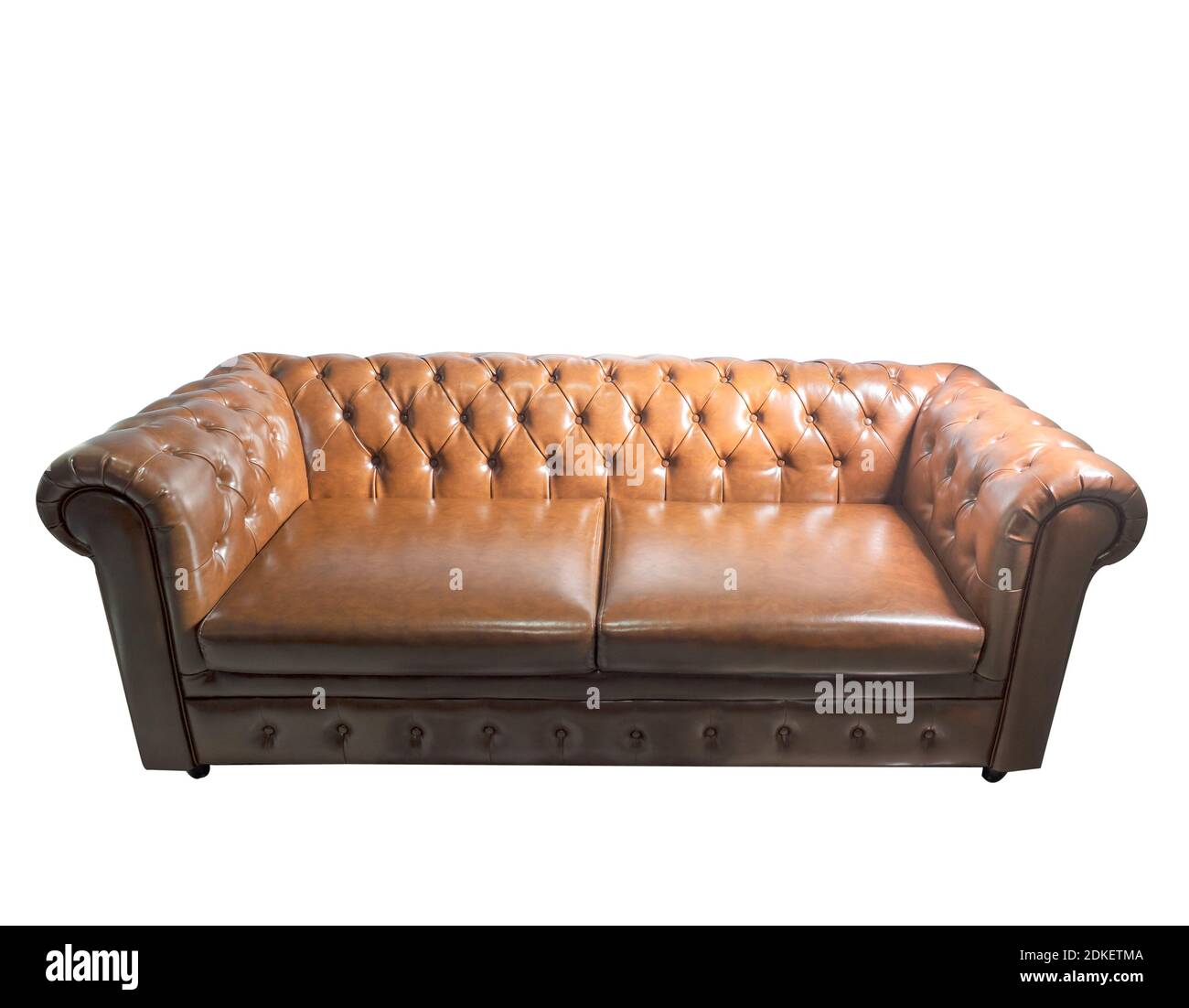 Sofás de cuero marrón vintage aislados sobre fondo blanco Fotografía de  stock - Alamy