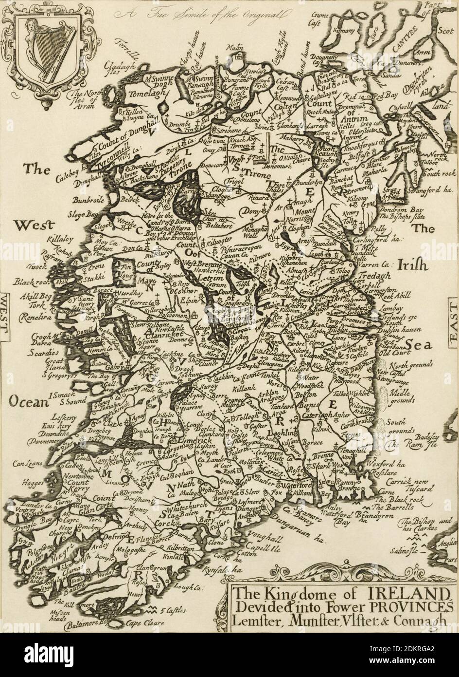Irlanda se dividió en sus cuatro provincias de Ulster, Munster, Connacht y Leinster. Después de un mapa publicado en 1700. Foto de stock