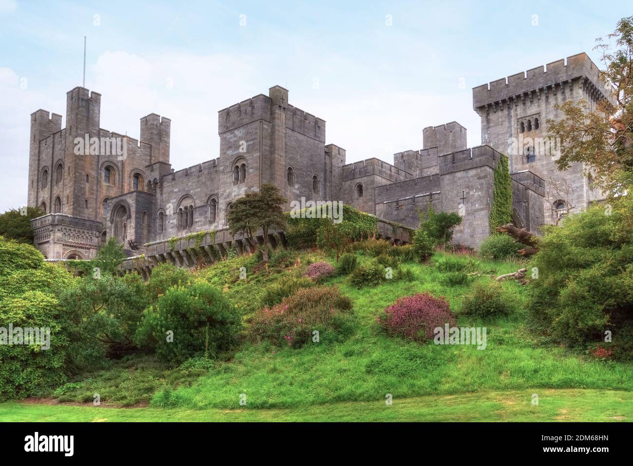 Castillo de Penrhyn, Llandegai, Gales, Reino Unido Foto de stock