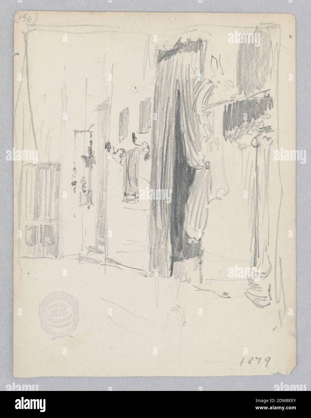 Hall de entrada, Robert Frederick Blum, norteamericano, 1857–1903, grafito sobre papel de la paloma, esbozo del pasillo de entrada bordeado de pinturas y sconces., EE.UU., 1879, arquitectura, interiores, dibujo Foto de stock