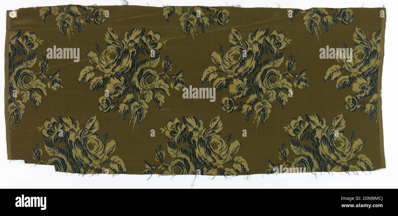Crepe textile fotografías e imágenes de alta resolución - Alamy