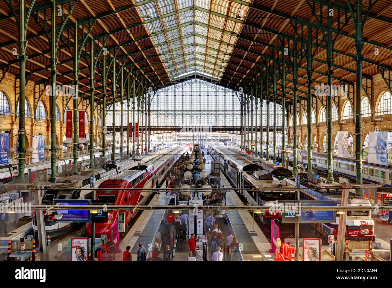 Gare du Nord, (Paris-Nord), estación de terminal SNCF, París Foto de stock