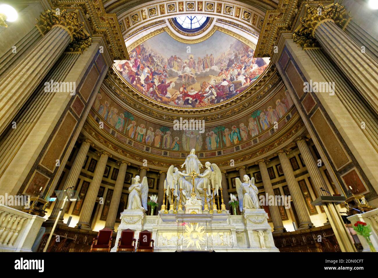 L'église Sainte-Marie-Madeleine, París Foto de stock