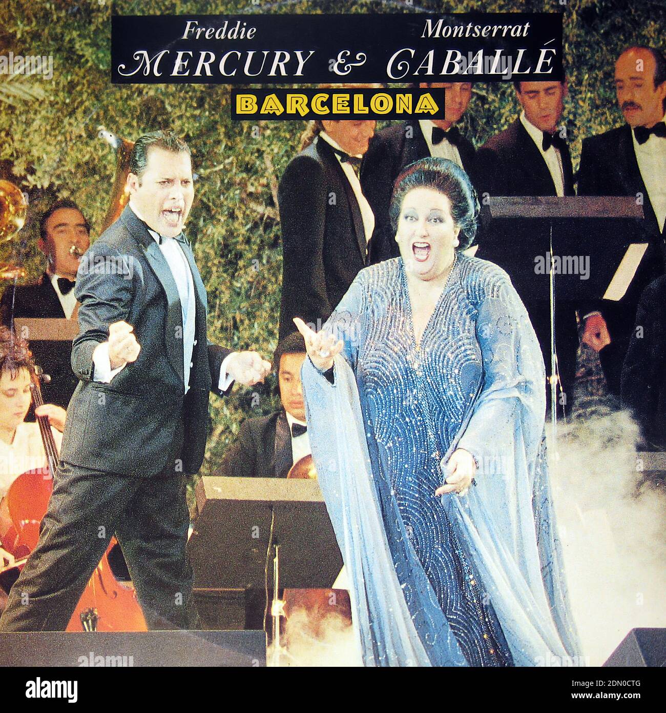 alguna cosa Leia Rápido Freddie Mercury & Montserrat Caballe Barcelona - Vintage Vinyl Record Cover  Fotografía de stock - Alamy