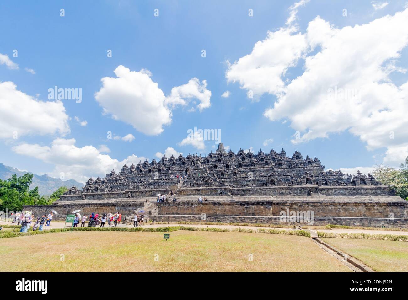 El antiguo templo budista en Borobudur, Indonesia Foto de stock