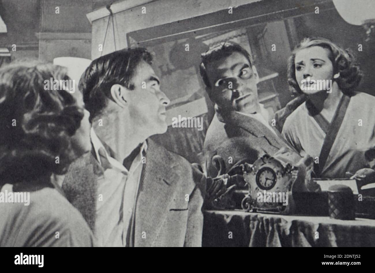 Película de 'The Good Die Young' protagonizada por Laurence Harvey, Richard Basehart, Stanley Baker, Rene Ray y Joan Collins. Foto de stock