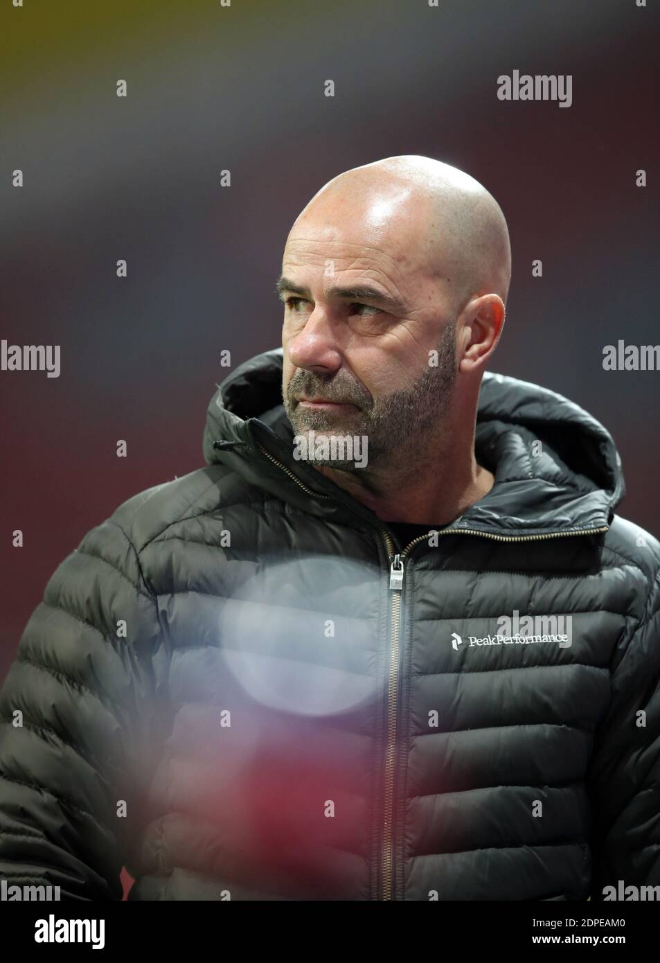 Peter Bosz Entrenador de Bayer Leverkusen Leverkusen 19.12.2020 en BayArena Bayer Leverkusen vs FC Bayern Muenchen Munich Fútbol Bundesliga Fussball 1. Bundesliga Saison 2020 / 2021 © diebilderwelt / Alamy Live News Foto de stock